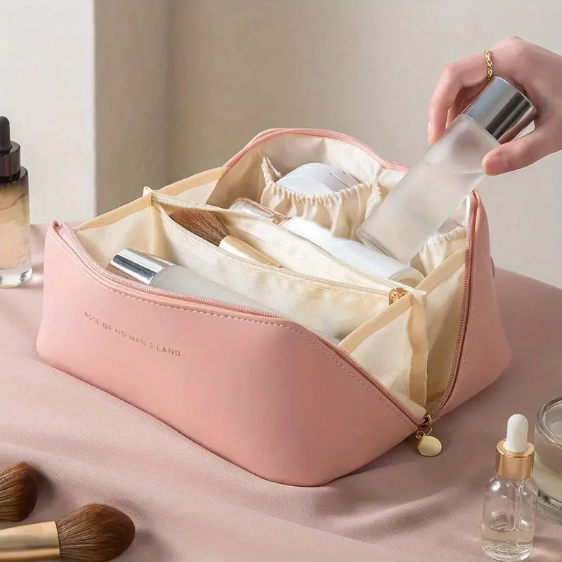 MAKEUP TRAVEL BAG - (Buy 1 Get 1 Free) 😍.g - Image 2