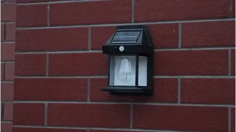 Retro Solar Tungsten Lamp.g - Image 2